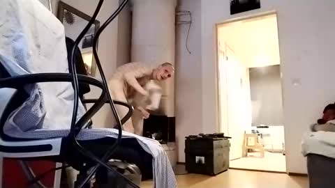 Erik online show from December 19, 2024, 12:23 pm