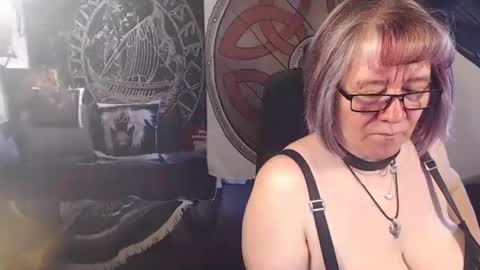 Michelle online show from April 16, 2026, 6:47 am