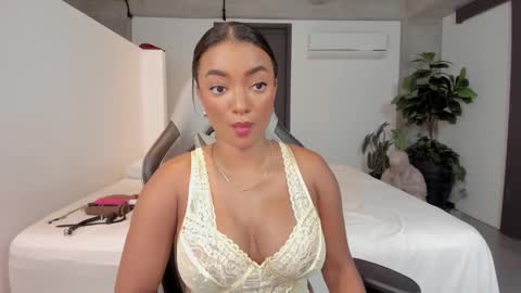 Christina online show from December 7, 2024, 3:52 pm