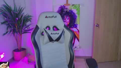 Christina online show from September 22, 2025, 12:45 am