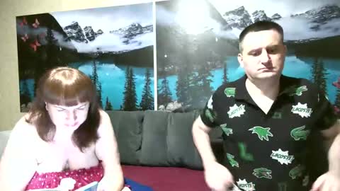 Kleosnow online show from April 23, 2026, 6:32 pm
