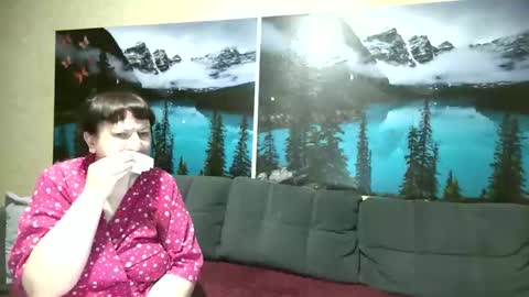Kleosnow online show from May 21, 2026, 8:21 am