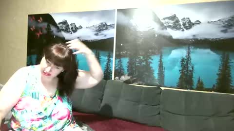 Kleosnow online show from May 31, 2026, 9:27 am