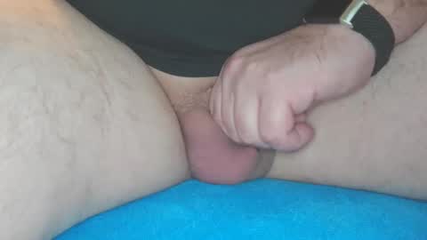 Snapshot of klinge2000 chatting on February 6, 2026, 10:29 am klinge2000 online show from February 6, 2026, 10:29 am