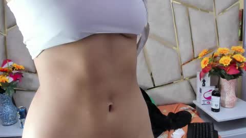 Snapshot of kloe_candy1 chatting on February 16, 2025, 10:21 am kloe online show from February 16, 2025, 10:21 am