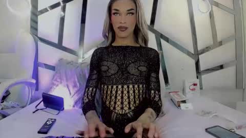 Snapshot of kloe_hh chatting on February 23, 2026, 3:04 am Kloe online show from February 23, 2026, 3:04 am