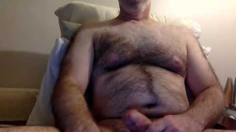 knbnyc online show from November 5, 2025, 1:49 am