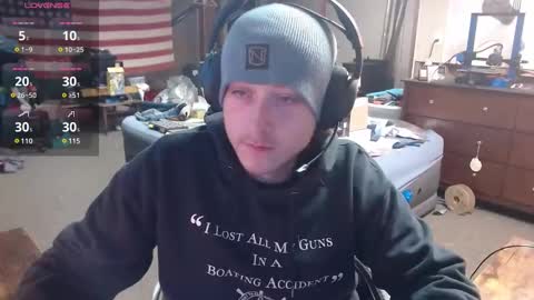 Snapshot of kneesdown321 chatting on January 27, 2025, 1:59 am kneesdown321 online show from January 27, 2025, 1:59 am