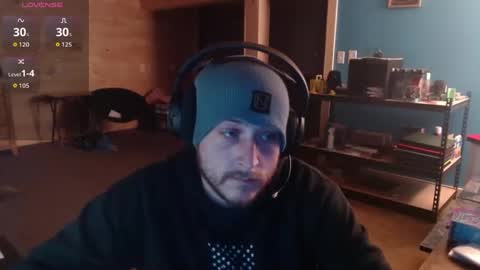 Snapshot of kneesdown321 chatting on October 7, 2025, 5:48 am kneesdown321 online show from October 7, 2025, 5:48 am