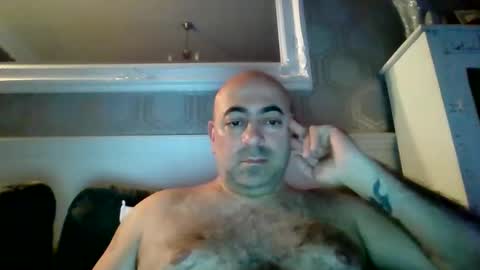 knickerwhipper online show from December 15, 2024, 2:19 am