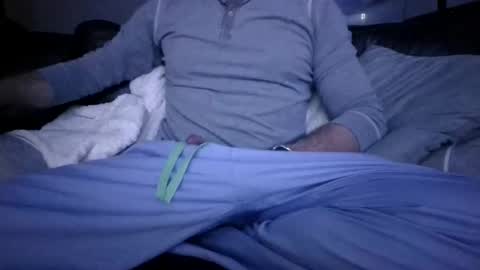 Snapshot of knight3975 chatting on November 22, 2025, 3:27 am Knight3975 online show from November 22, 2025, 3:27 am