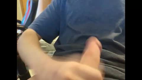 kniloc online show from February 18, 2025, 7:30 pm