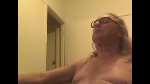 knobout online show from September 22, 2025, 11:45 am