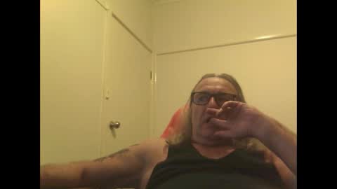 Snapshot of knobout chatting on March 23, 2026, 10:52 am knobout online show from March 23, 2026, 10:52 am