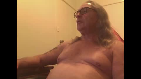 Snapshot of knobout chatting on April 14, 2026, 8:09 am knobout online show from April 14, 2026, 8:09 am
