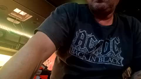 knock2wice1975 online show from November 16, 2025, 4:01 pm