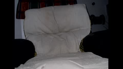 Snapshot of knuta1967 chatting on November 9, 2025, 1:26 am Noname online show from November 9, 2025, 1:26 am