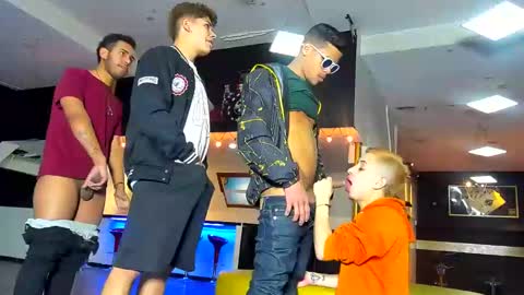 Snapshot of kobayaske chatting on January 17, 2025, 12:20 am kobayaske online show from January 17, 2025, 12:20 am