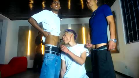 kobayaske online show from March 12, 2026, 4:13 pm