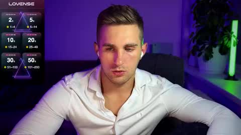 Sweet boy online show from September 14, 2025, 4:06 pm