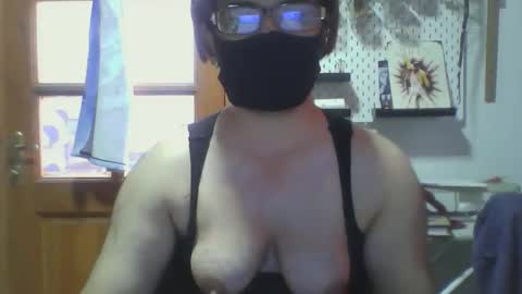 Snapshot of kodas_bud chatting on January 10, 2026, 9:30 pm kodas_bud online show from January 10, 2026, 9:30 pm