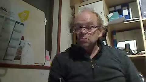 kokin3034 online show from February 25, 2026, 6:12 am