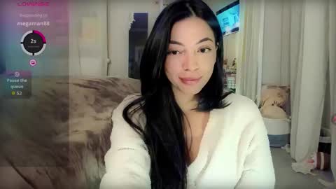 Lisa      online show from October 3, 2025, 5:10 pm