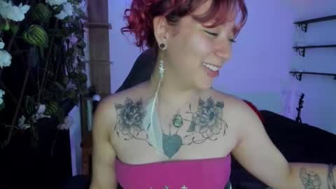 Kora Red online show from September 22, 2025, 3:14 pm