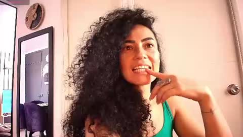 Koral online show from June 10, 2026, 5:56 pm