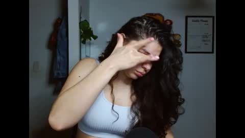 Karoll online show from November 8, 2025, 2:45 am