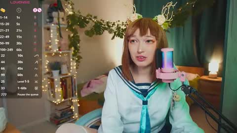 koshkasenpai online show from February 19, 2025, 1:08 am