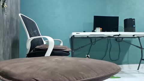 Koto Bombon online show from March 27, 2026, 1:22 am