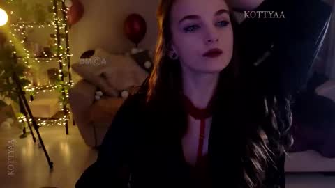 Snapshot of kottyaa_ch chatting on December 19, 2025, 6:26 pm Kottyaa cb FOLLOWING online show from December 19, 2025, 6:26 pm