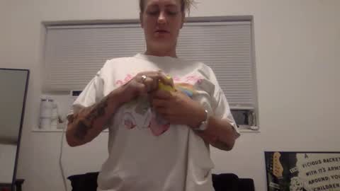 koyoteej online show from March 13, 2026, 7:26 am