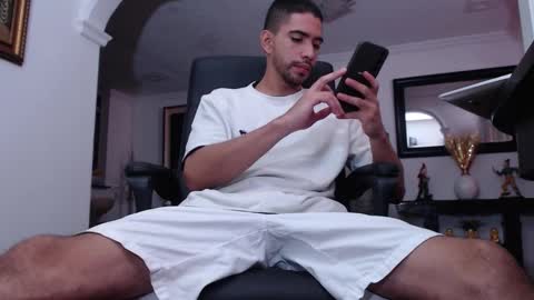 Snapshot of kratoswolf chatting on March 2, 2026, 2:02 pm kratoswolf online show from March 2, 2026, 2:02 pm