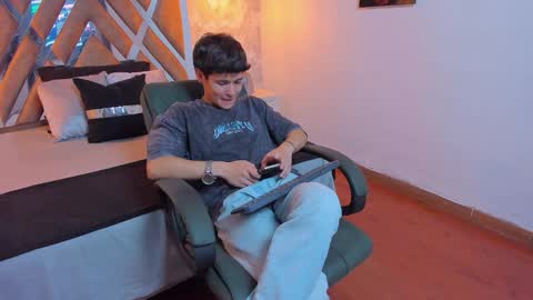 Kraven online show from September 30, 2025, 3:00 am