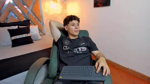 Kraven online show from October 31, 2025, 3:18 am