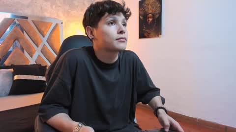 Snapshot of kraven_lust chatting on March 3, 2026, 3:01 am Kraven online show from March 3, 2026, 3:01 am