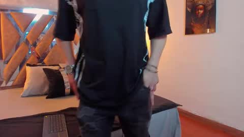 Snapshot of kraven_lust chatting on March 31, 2026, 2:57 am Kraven online show from March 31, 2026, 2:57 am