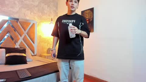 Snapshot of kraven_lust chatting on April 9, 2026, 3:06 am Kraven online show from April 9, 2026, 3:06 am