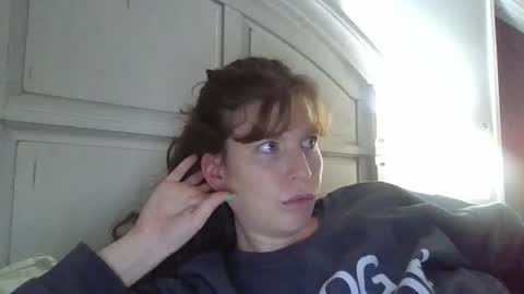 krazyred1027 online show from February 21, 2026, 12:55 am