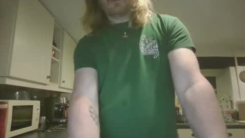 kreestafa182285 online show from April 12, 2026, 10:04 pm