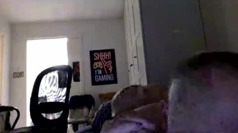 kreolsk34 online show from November 1, 2025, 1:40 am