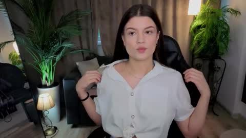 Snapshot of krismoor chatting on February 14, 2026, 2:36 pm Kris online show from February 14, 2026, 2:36 pm