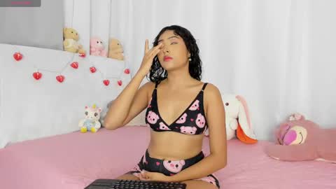 Snapshot of krissell_ chatting on April 29, 2026, 4:38 am SammyKrissell online show from April 29, 2026, 4:38 am