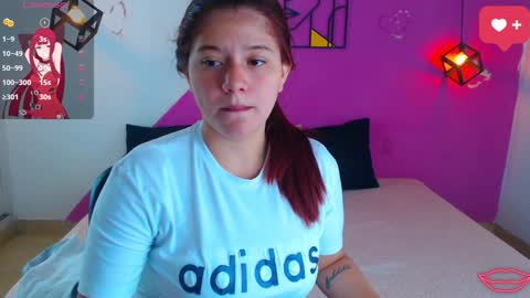 krissone online show from January 4, 2025, 1:42 pm