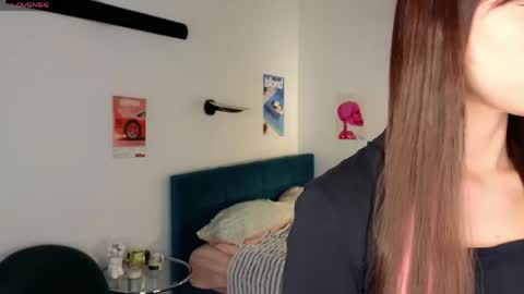 Snapshot of krisss__kisss chatting on June 4, 2026, 5:08 pm Kriss online show from June 4, 2026, 5:08 pm