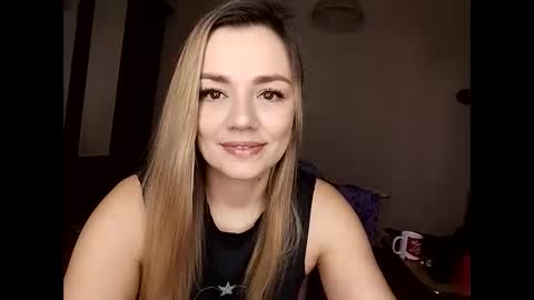 Snapshot of krisssexi chatting on January 9, 2025, 8:33 pm KrissSexi online show from January 9, 2025, 8:33 pm