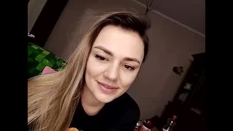 Snapshot of krisssexi chatting on January 14, 2025, 3:57 pm KrissSexi online show from January 14, 2025, 3:57 pm