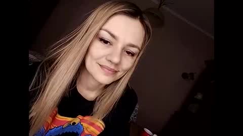 Snapshot of krisssexi chatting on February 25, 2025, 1:39 pm KrissSexi online show from February 25, 2025, 1:39 pm